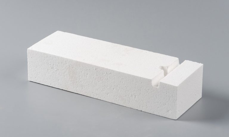 Corundum fire brick.