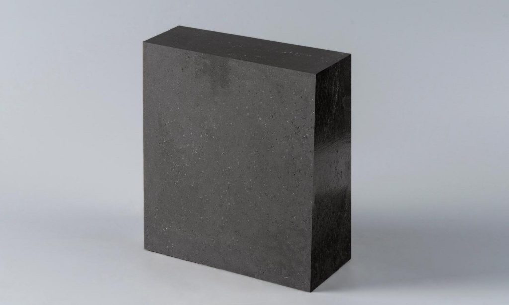magnesia carbon bricks.