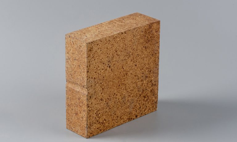 Spinel fire brick.