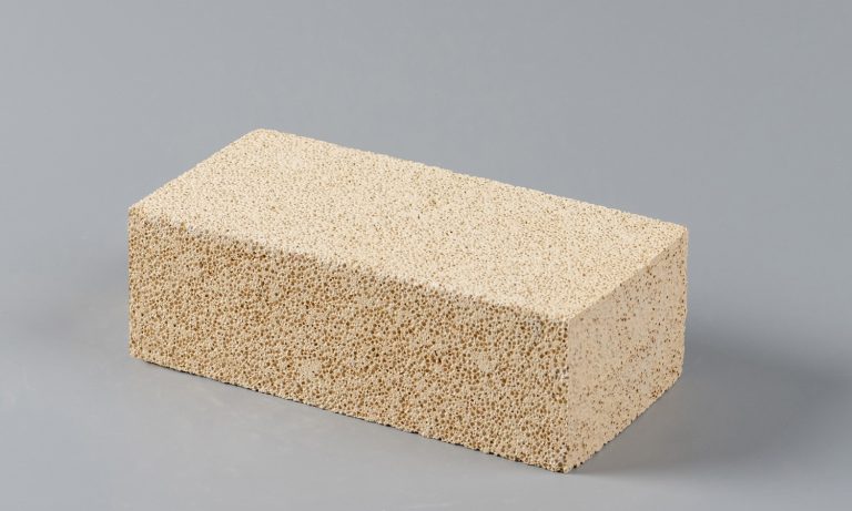 Poly lightweight high alumina insulating brick.