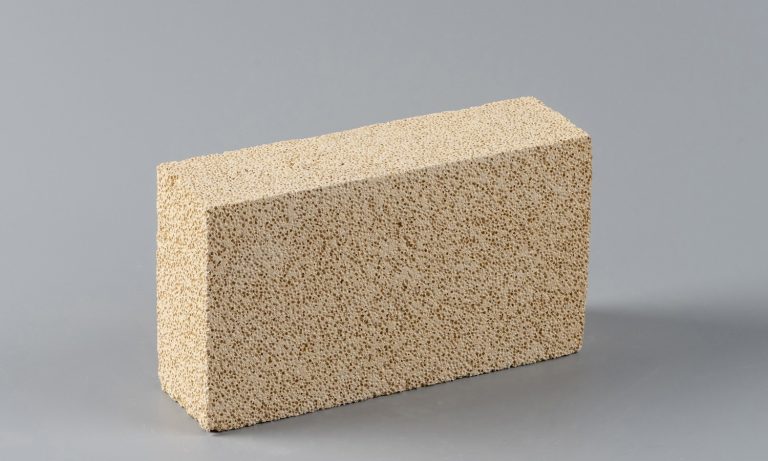 Poly lightweight alumina brick.