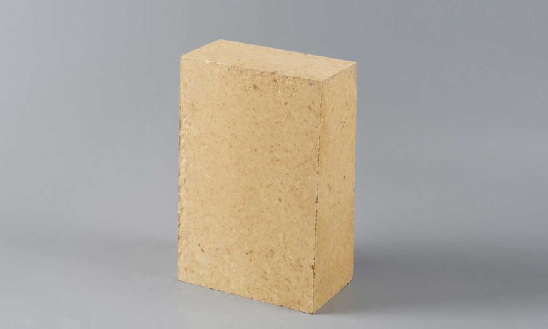 High alumina brick