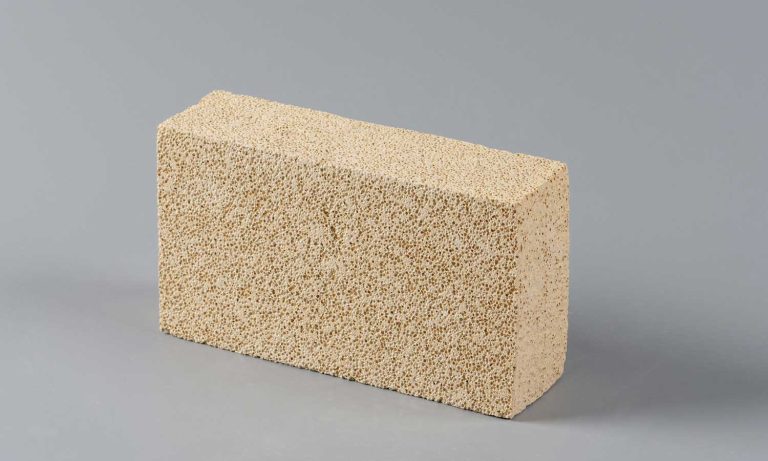 Poly lightweight alumina brick
