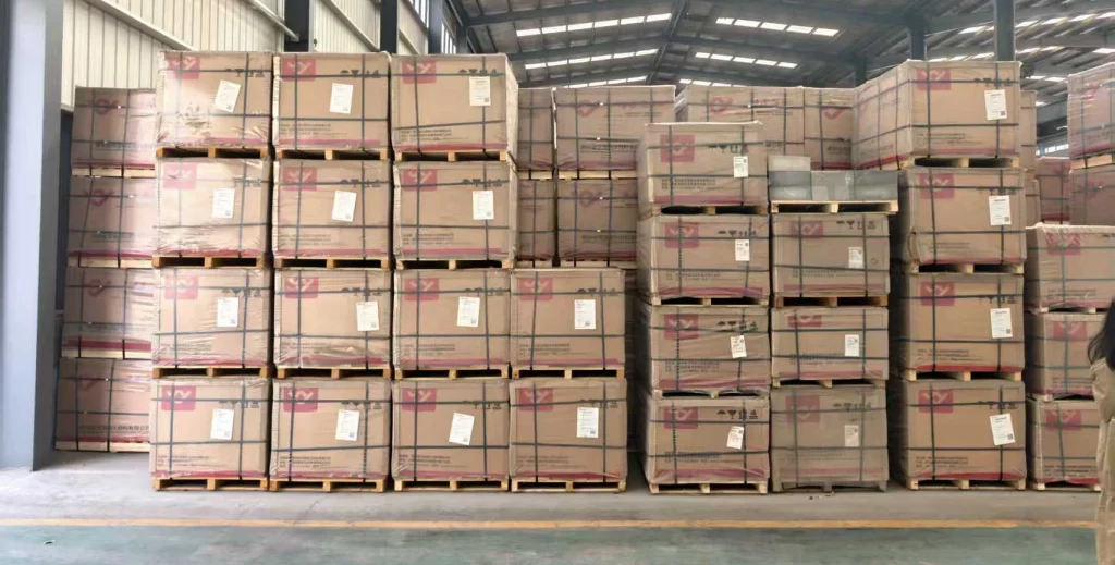 Packaged magnesium aluminum spinel bricks