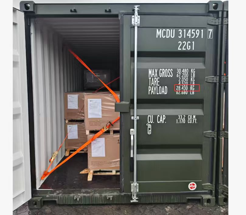 Refractory material shipping photo