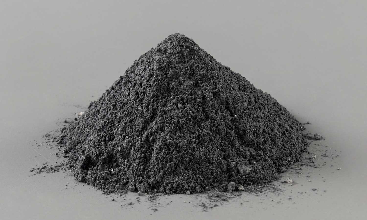 Silicon carbide gunning mix refractory