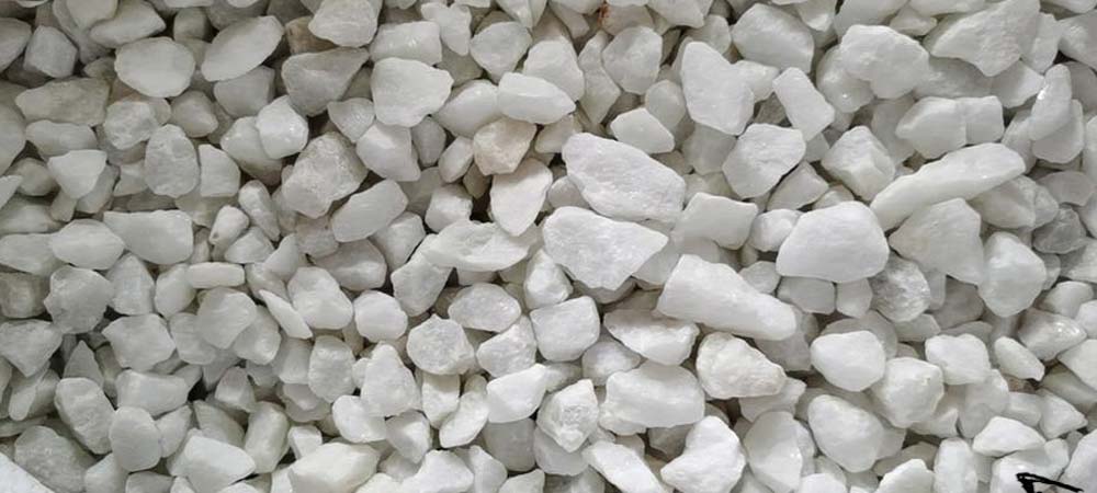 recyclable refractory waste material