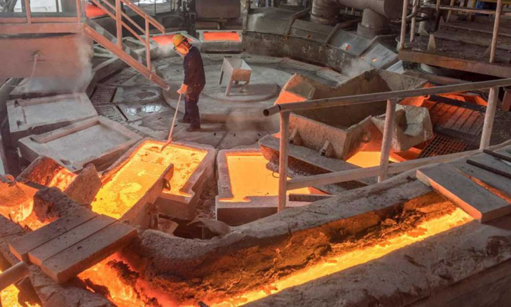 fused cast refractory used in non-ferrous furnace