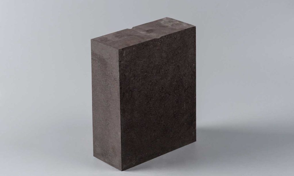 Fused-Rebonded Magnesia Chrome Bricks.